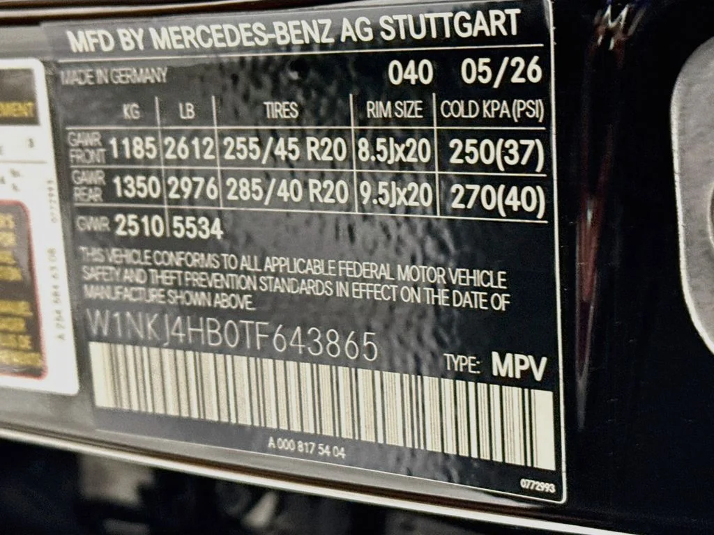New 2026 Black Mercedes-Benz GLC 300 Coupe image 33
