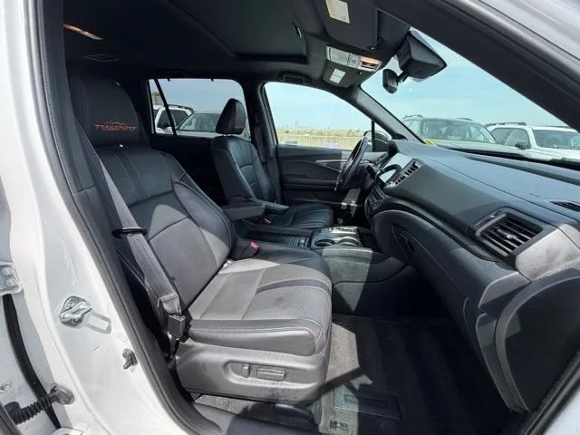 Used 2023  Honda TrailSport image 17