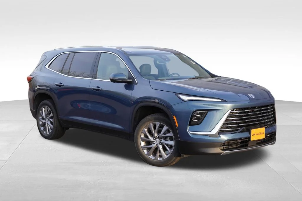 2025 Buick Enclave Preferred AWD's photo