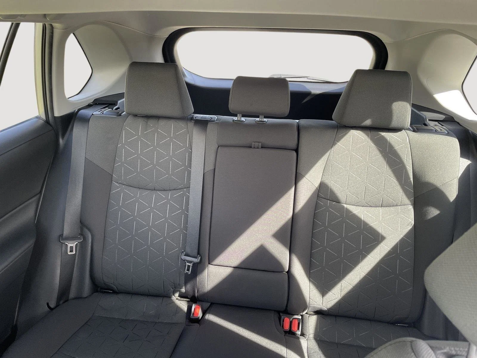 Used 2021 Silver Sky Metallic Toyota Hybrid XLE image 27