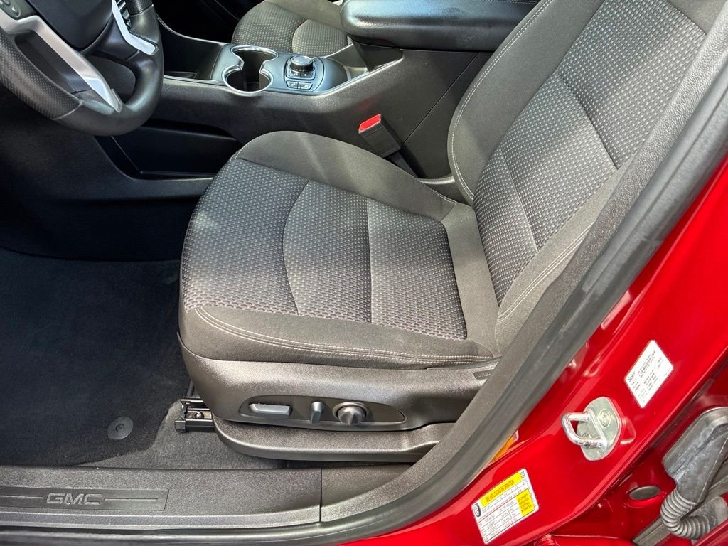 Used 2022 Red GMC SLE image 13