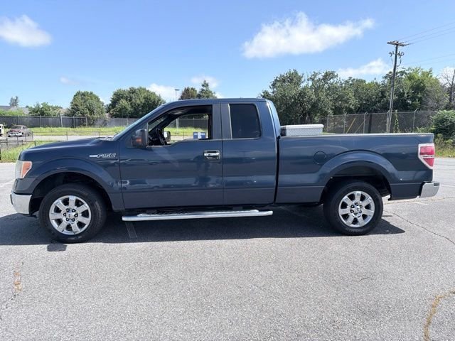 Used 2013 Blue Ford XLT image 6