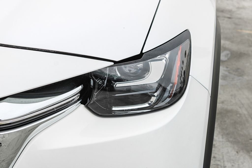 Used 2026 White Mazda 3.3 Turbo Preferred image 5