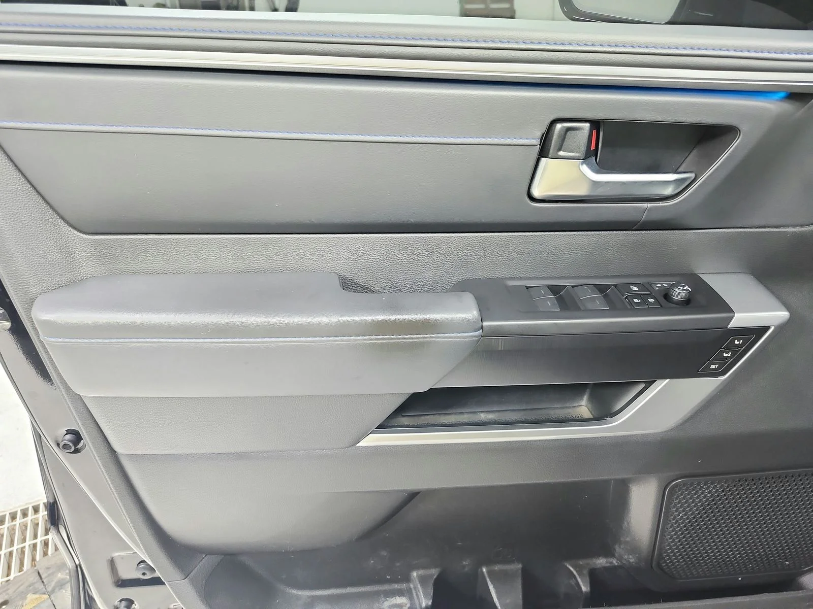 Used 2024 Black Toyota Platinum image 40