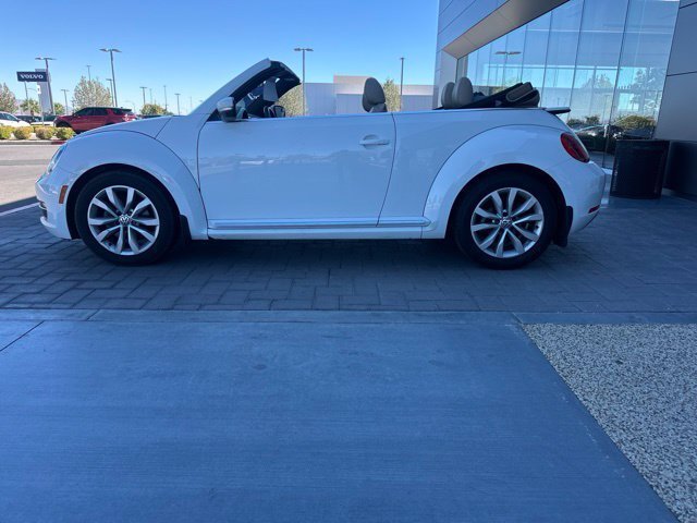 Used 2014  Volkswagen 2.0 TDI image 9