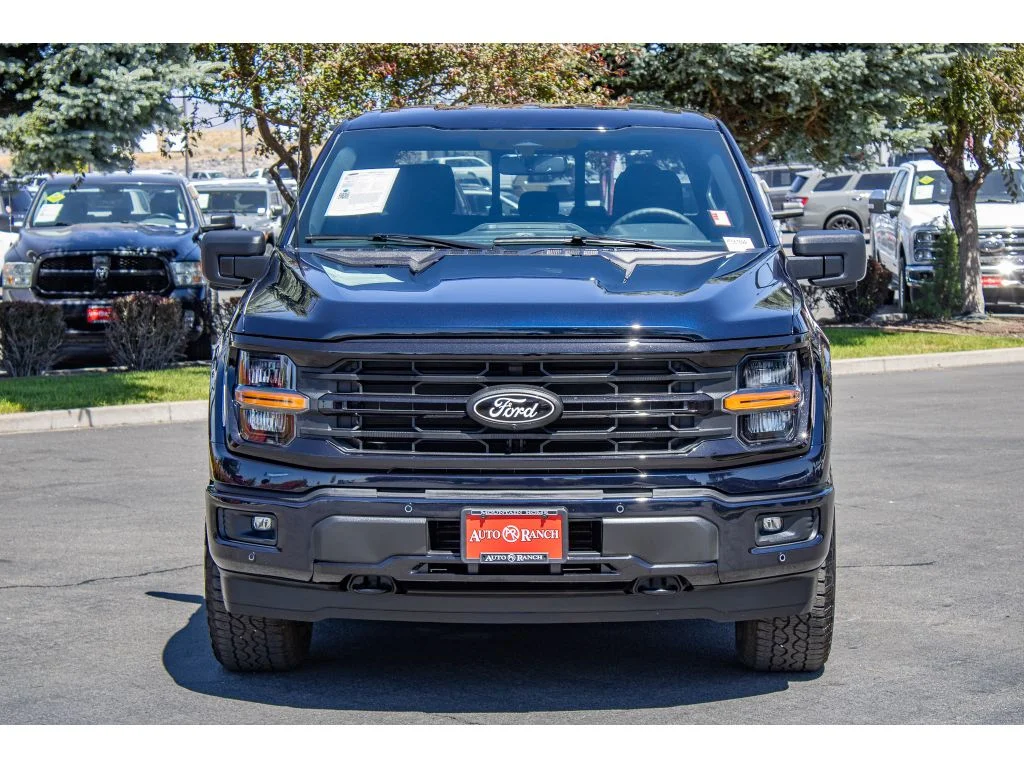 Used 2026 Antimatter Blue Metallic Ford XLT image 3