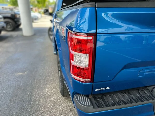 Used 2019 Blue Ford XL image 24