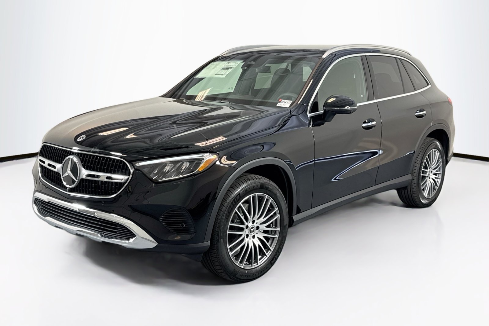 New 2026 Black Mercedes-Benz GLC 300 image 1