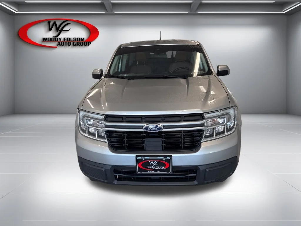 Used 2022 Silver Ford Lariat image 2