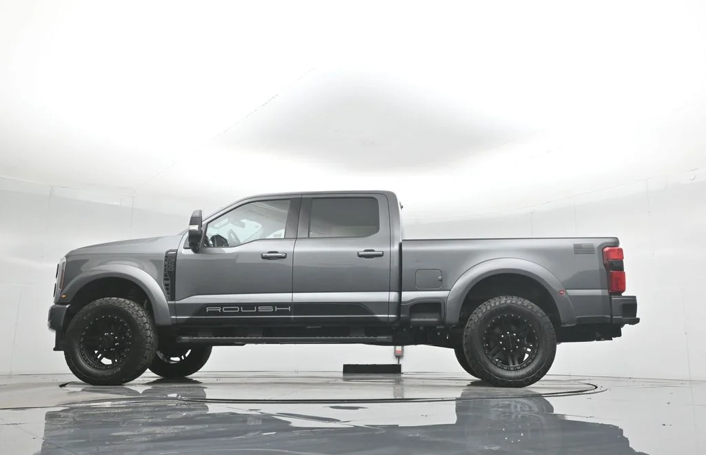 New 2026 Carbonized Gray Metallic Ford Lariat image 55
