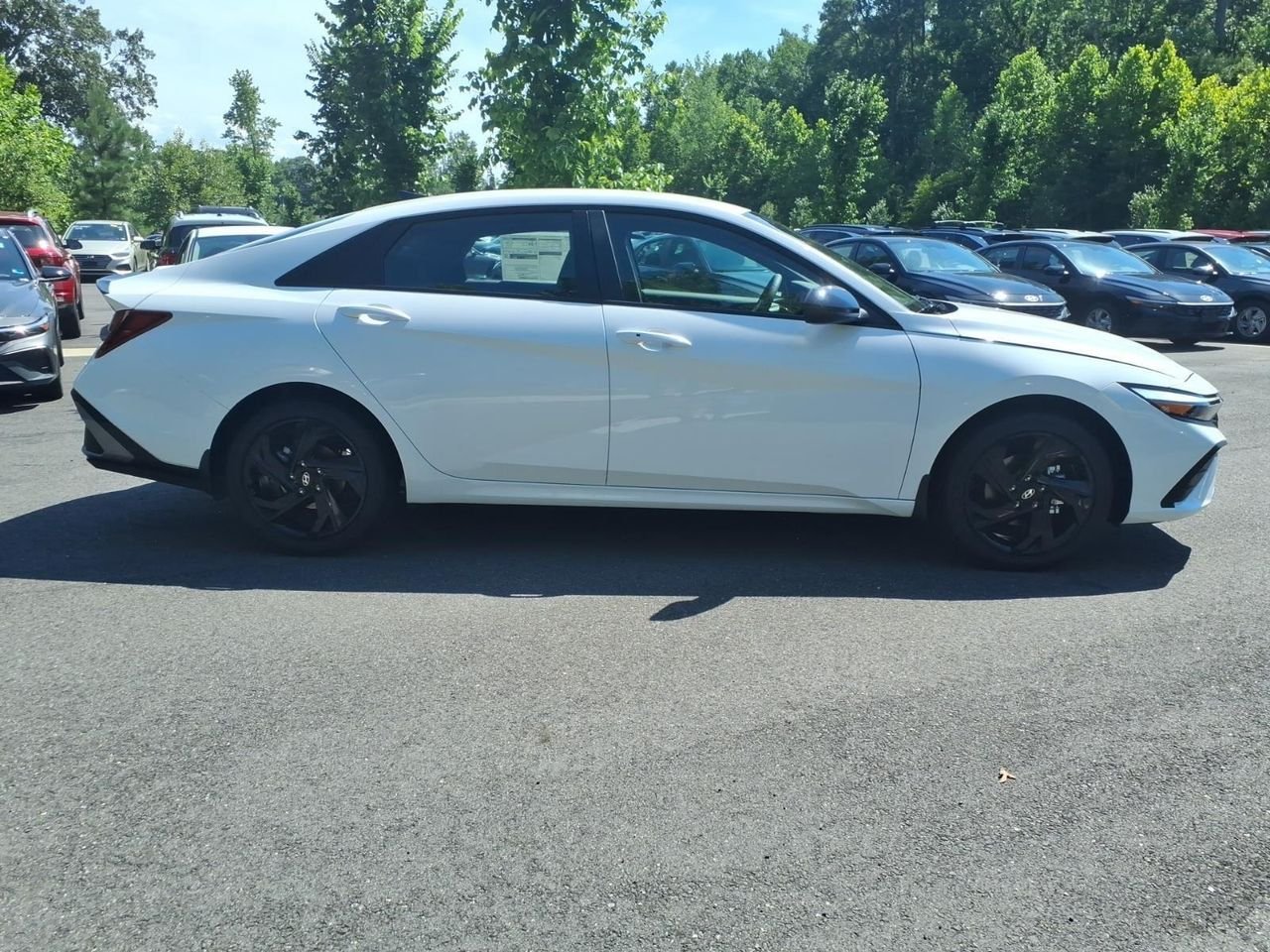 New 2026 Serenity White Hyundai SEL Sport image 5