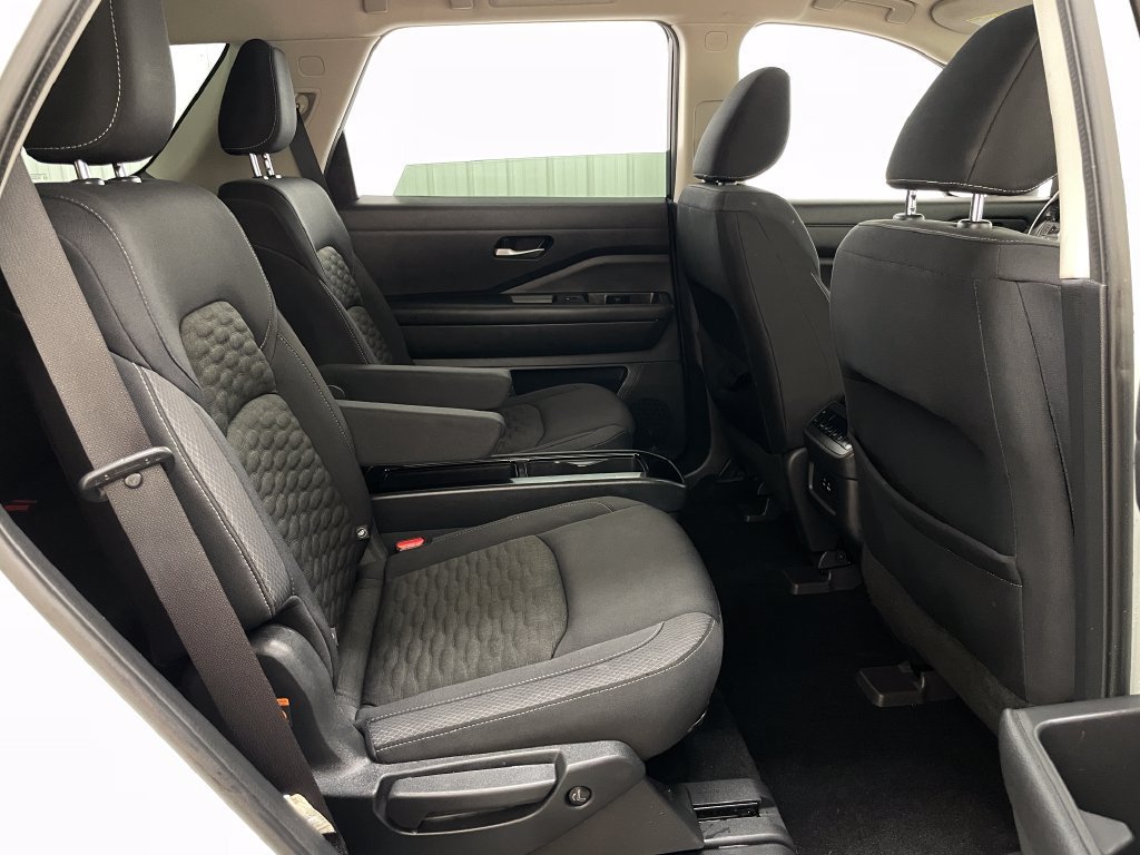 2022 Nissan Pathfinder SV - Photo 43