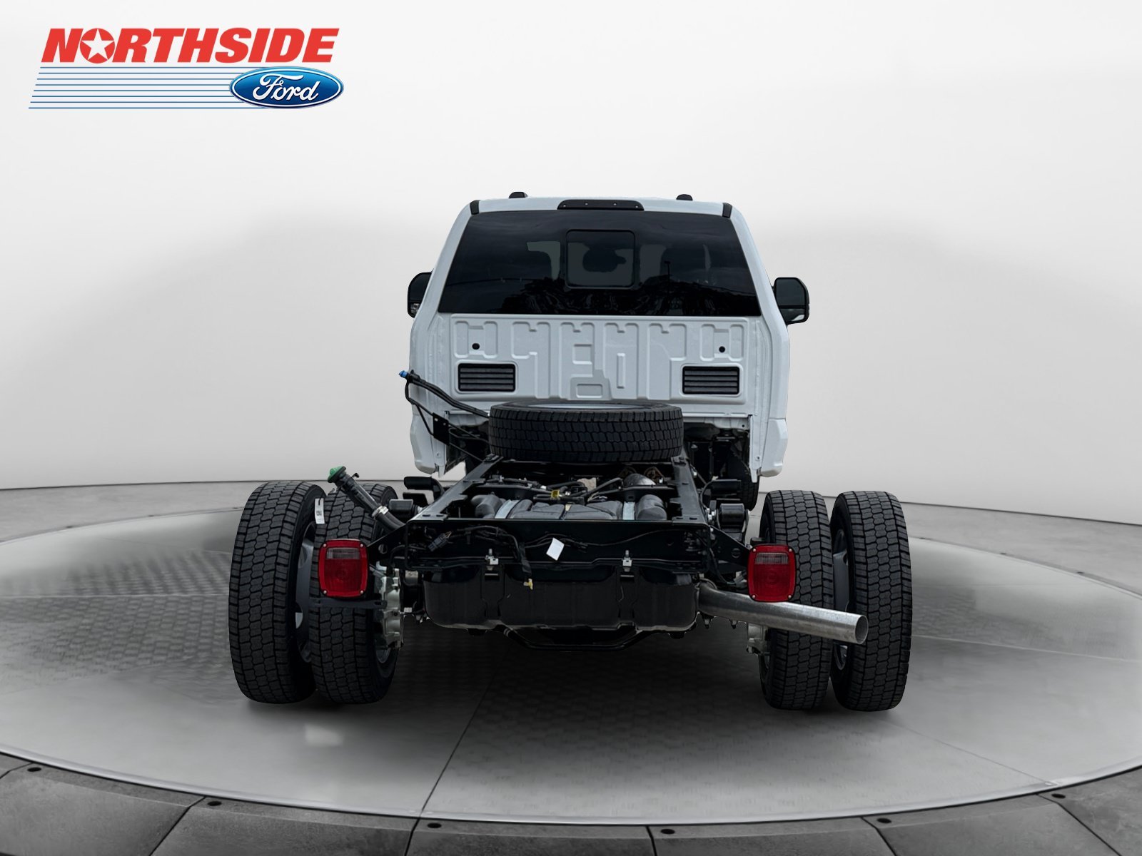 New 2026 Oxford White Ford XL image 6