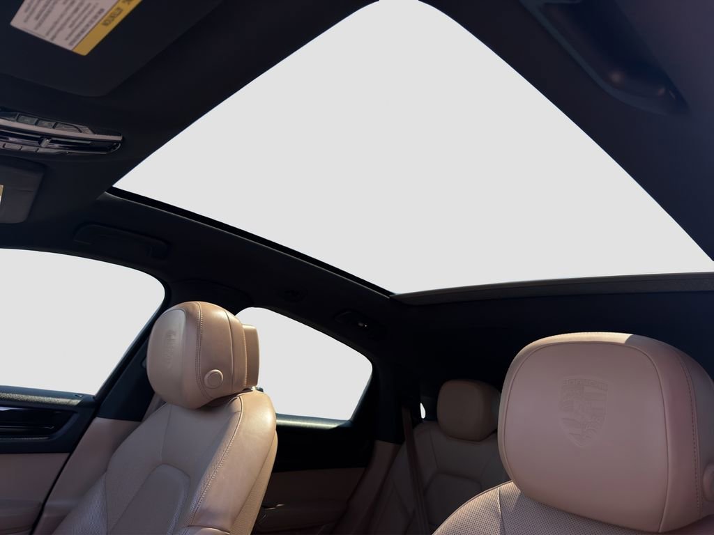 2022 Porsche Cayenne Coup Platinum Edition - Photo 24