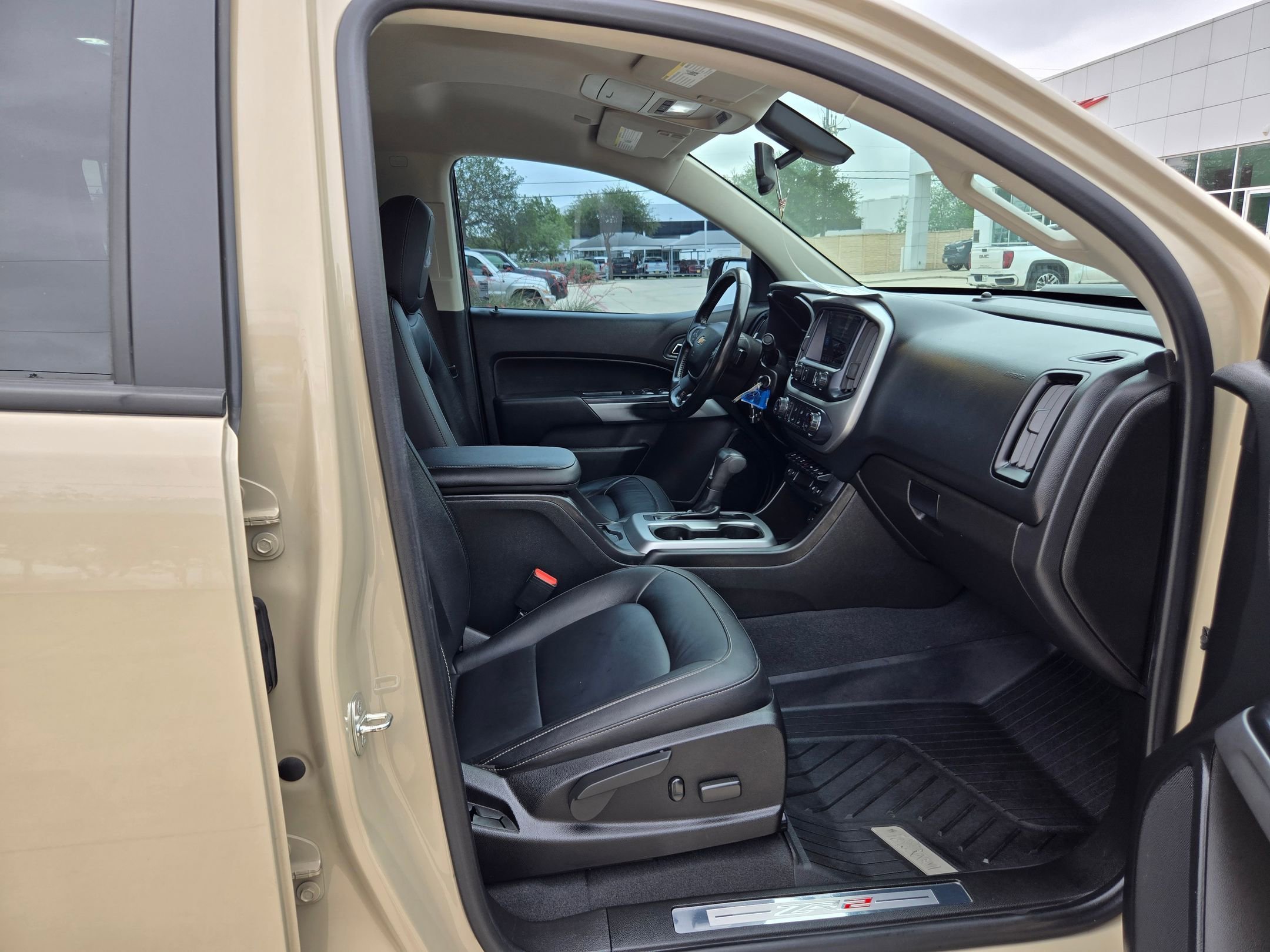 2021 Chevrolet Colorado ZR2 - Photo 25