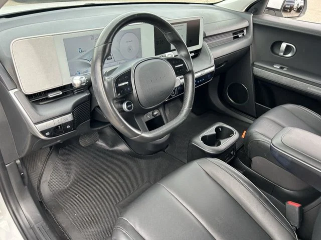 Used 2023 Atlas White Hyundai SEL image 19