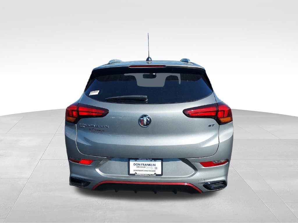 Used 2023 Gray Buick Select image 5