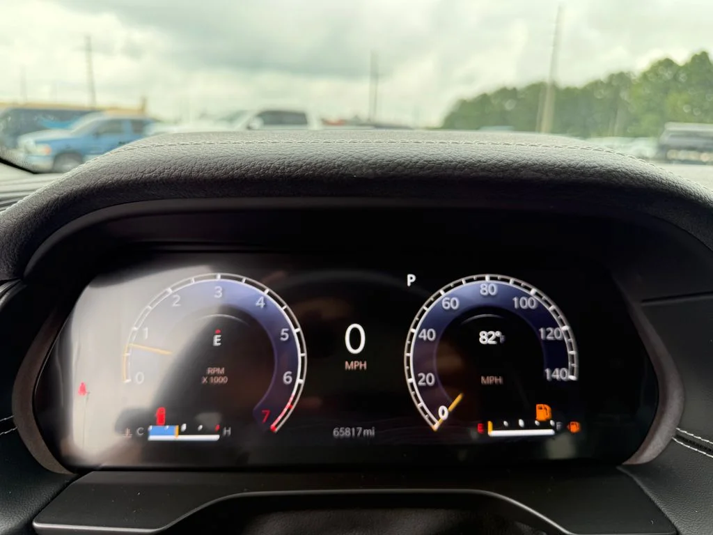 Used 2022 Gray Jeep Limited image 15