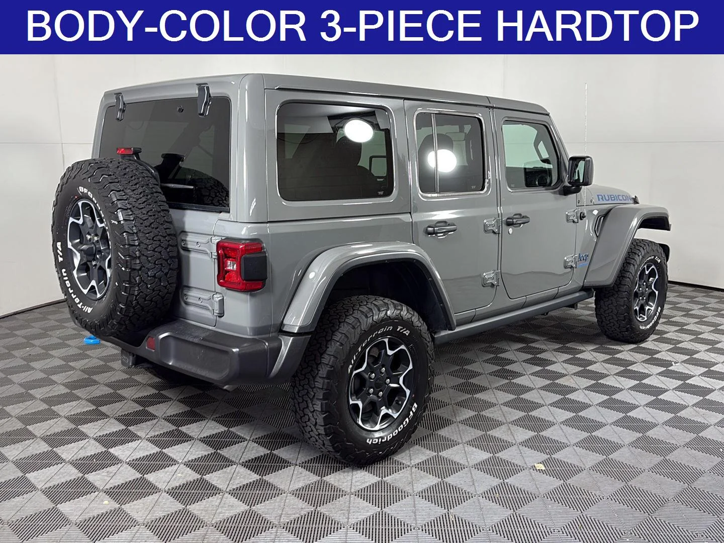 Used 2023 Sting-Gray Clearcoat Jeep Rubicon image 5