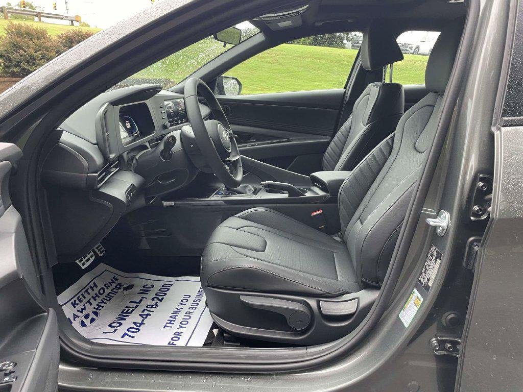 New 2026 Gray Hyundai SEL Sport Plus image 15