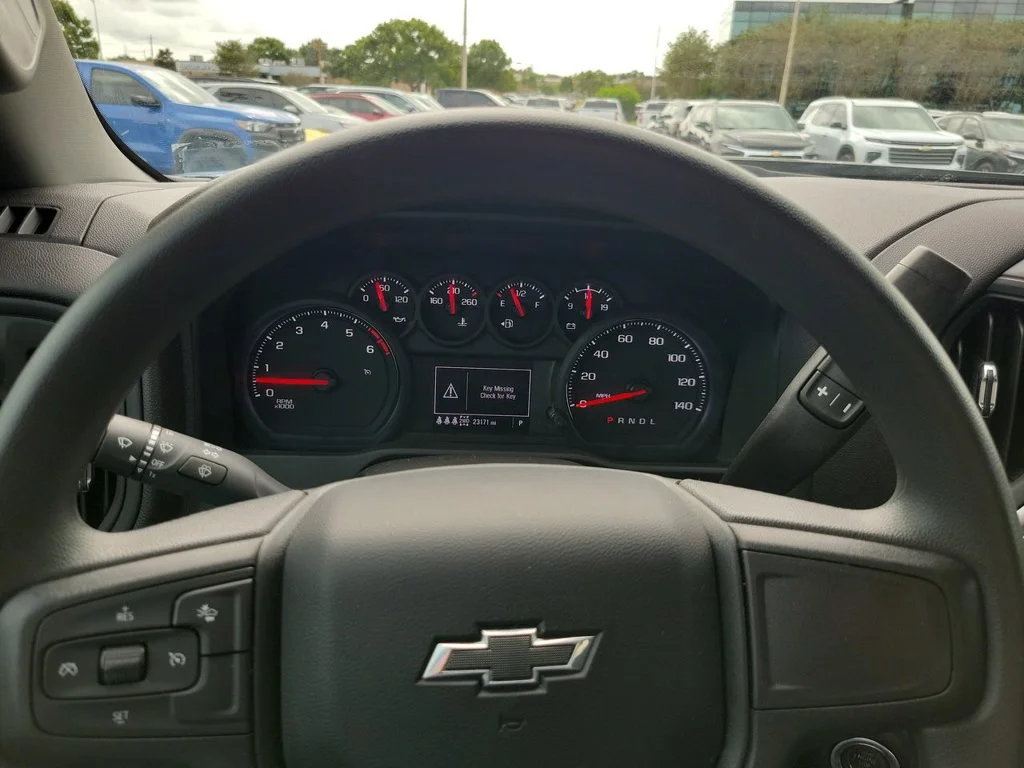2025 Chevrolet Silverado 2500HD Custom - Photo 11