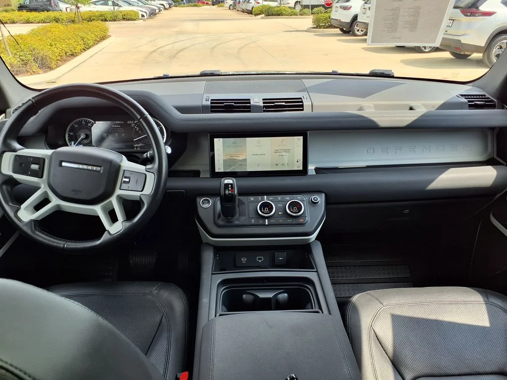 Used 2023 Black Land Rover SE image 22