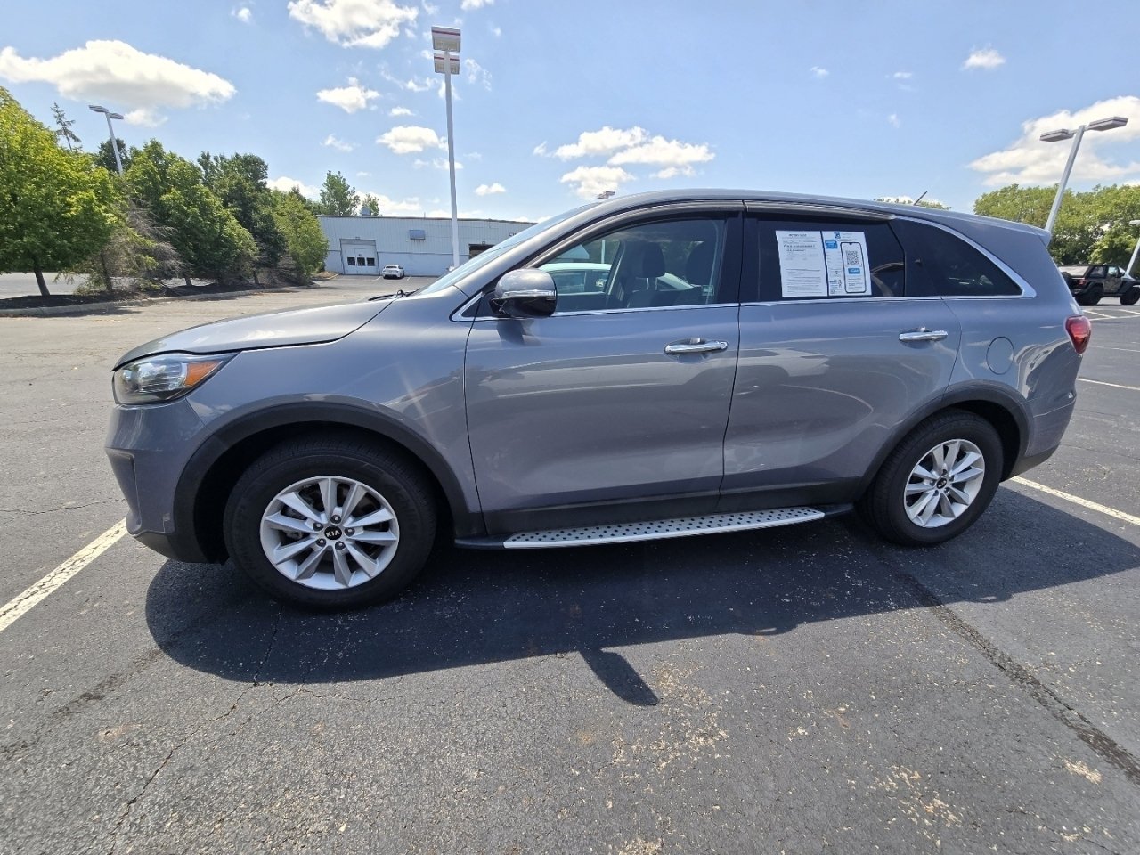 Used 2020 Silver Kia L image 4