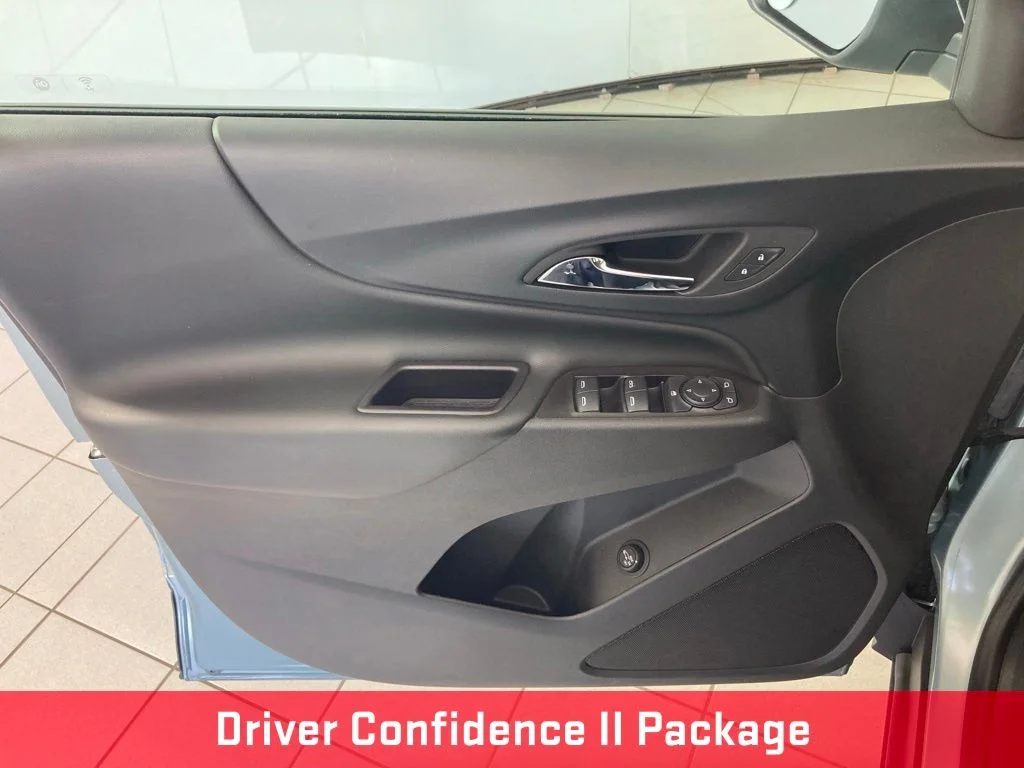 Used 2022 Blue Chevrolet LT image 12