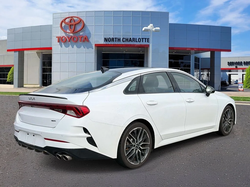 Used 2023 White Kia GT image 8