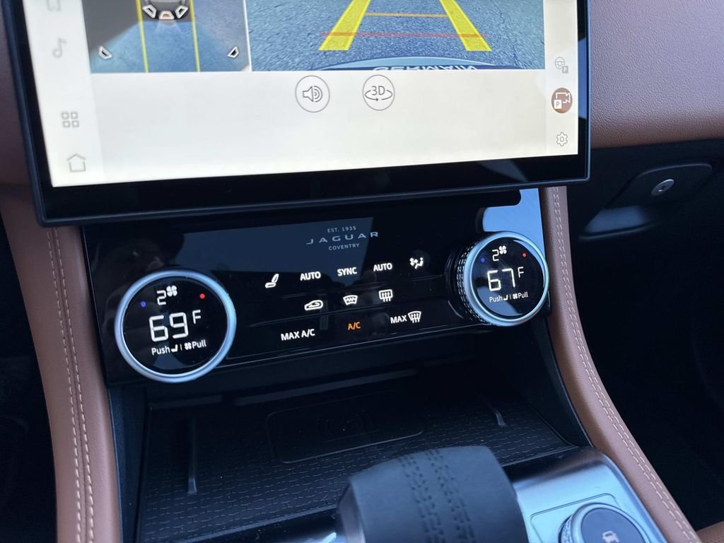 2026 Jaguar F-Pace R-Dynamic S - Photo 25
