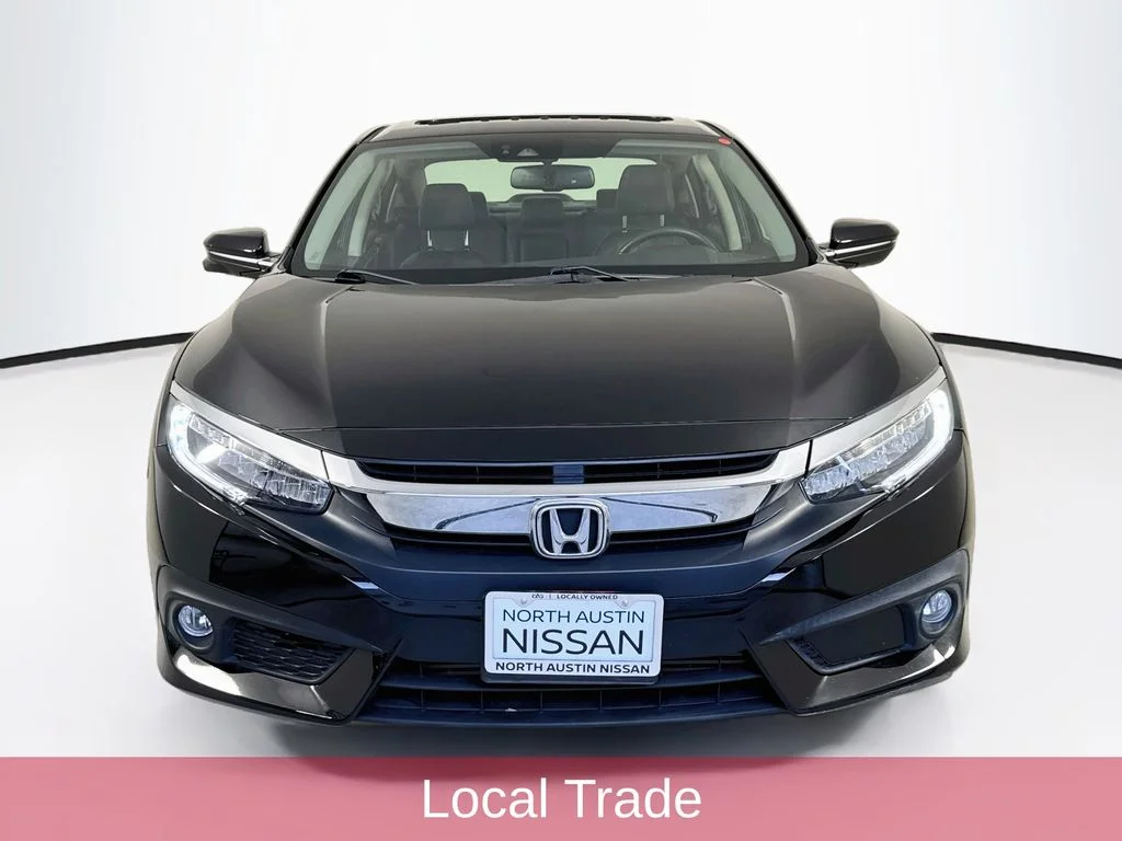 Used 2018 Black Honda Touring image 2