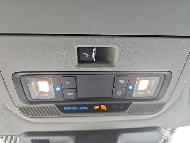 Used 2025 Silver Ford XLT image 26