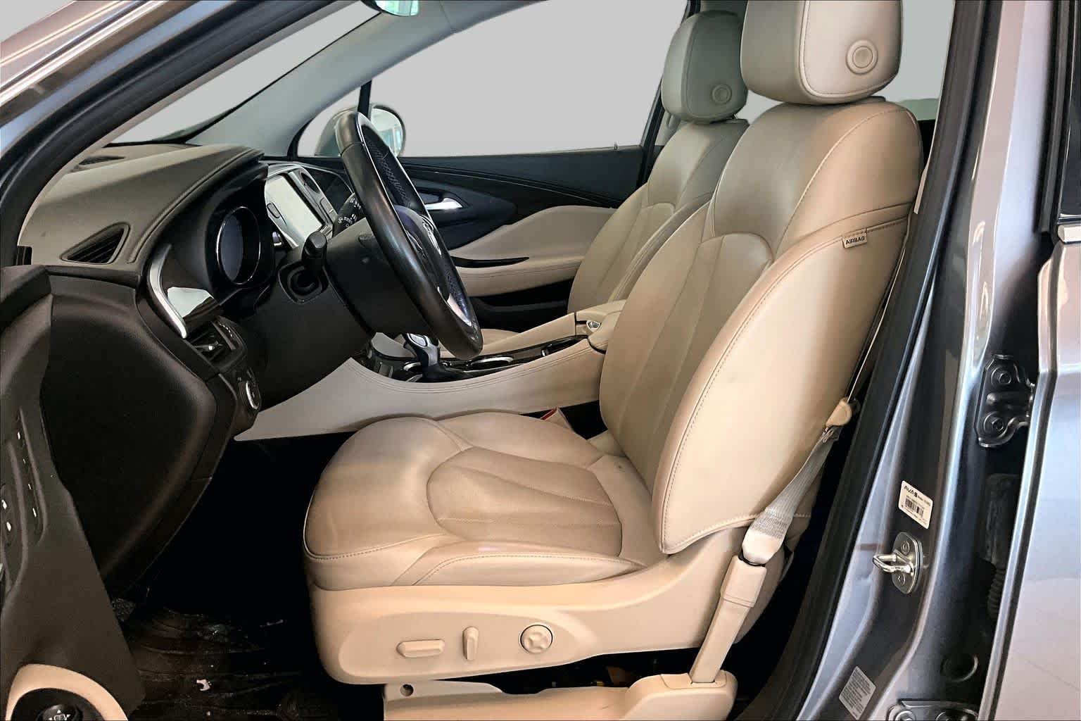 Pre-Owned 2020 Buick Envision Essence