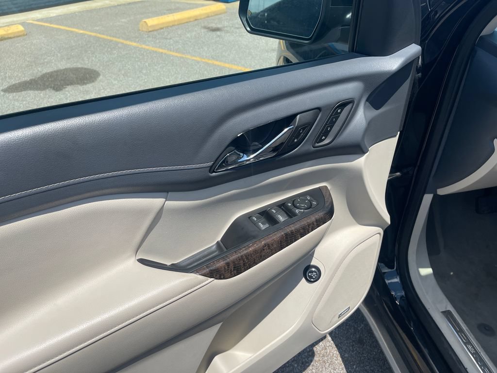 2023 GMC Acadia Denali - Photo 11