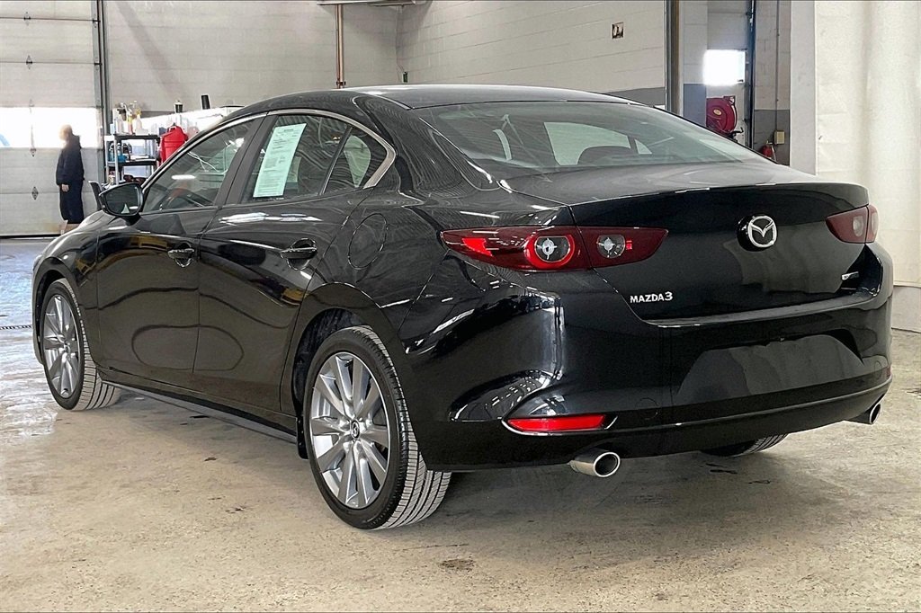 2023 MAZDA MAZDA3 - Image 9