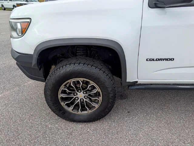 Used 2020 White Chevrolet ZR2 image 28