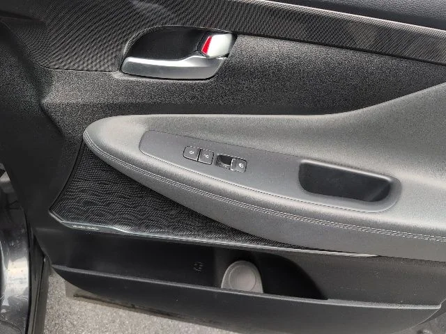 Used 2022 Gray Hyundai SEL image 12