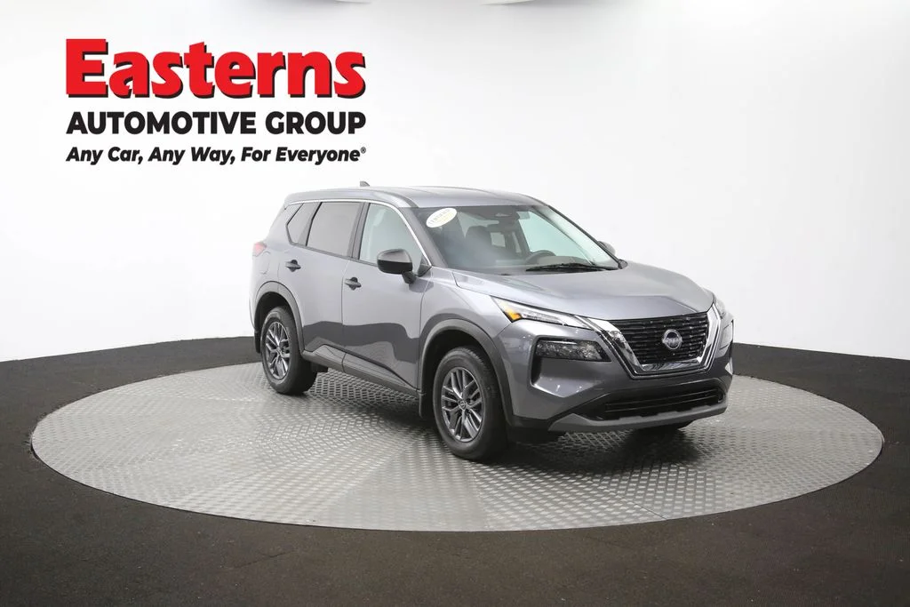 Used 2023 Gray Nissan S image 51