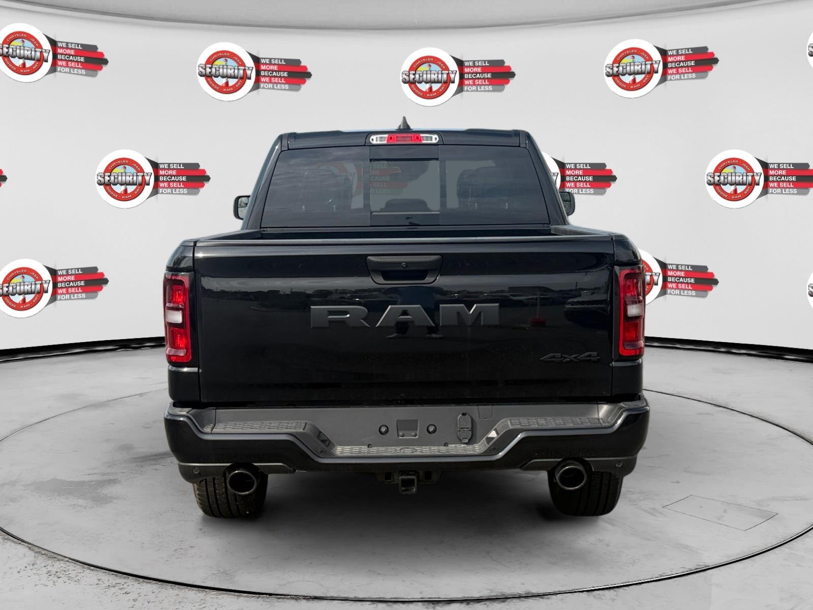 New 2026 Diamond Black Crystal Pearl-Coat Exterior Paint RAM  image 14