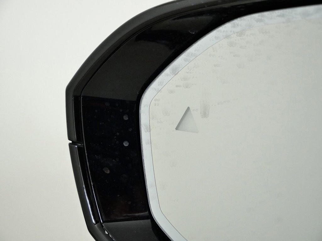 New 2026 Alpine White BMW Base image 37