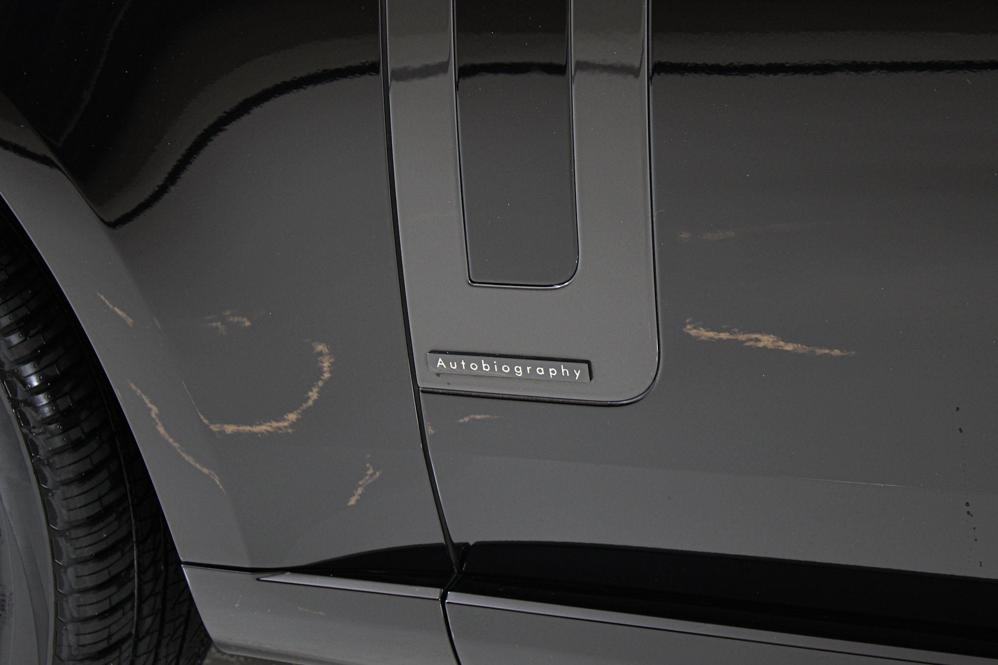 Used 2025 Black Land Rover Autobiography image 47