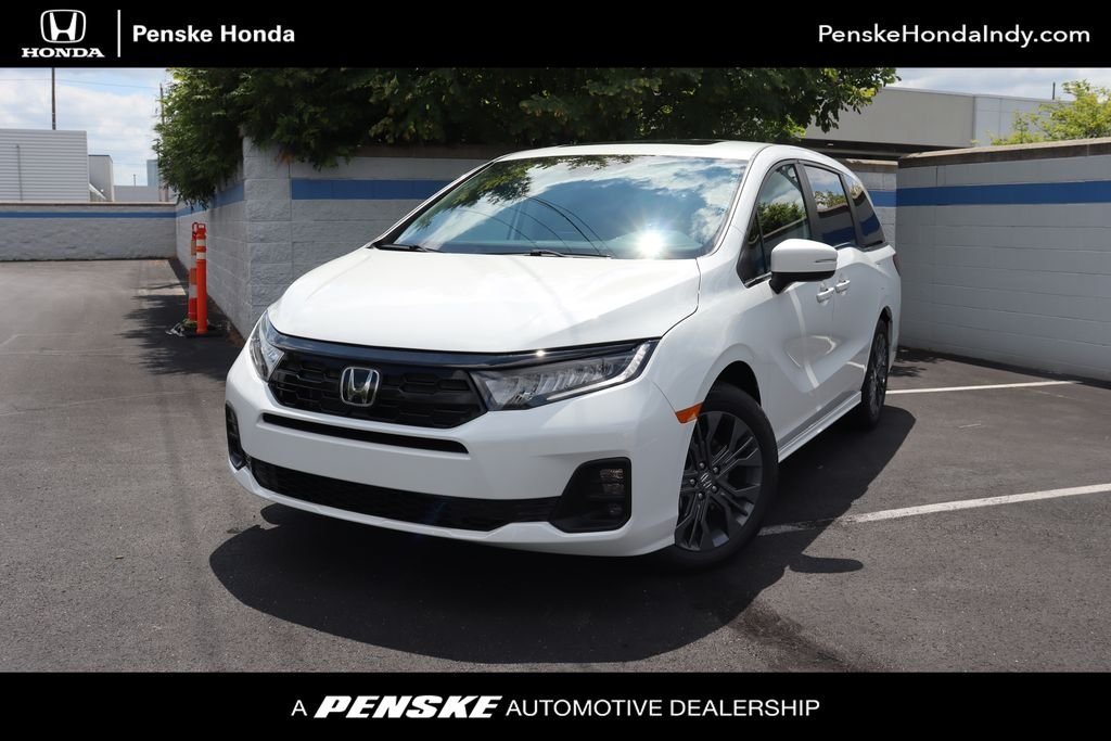 Certified Used 2026 Platinum White Pearl Honda Touring image 1