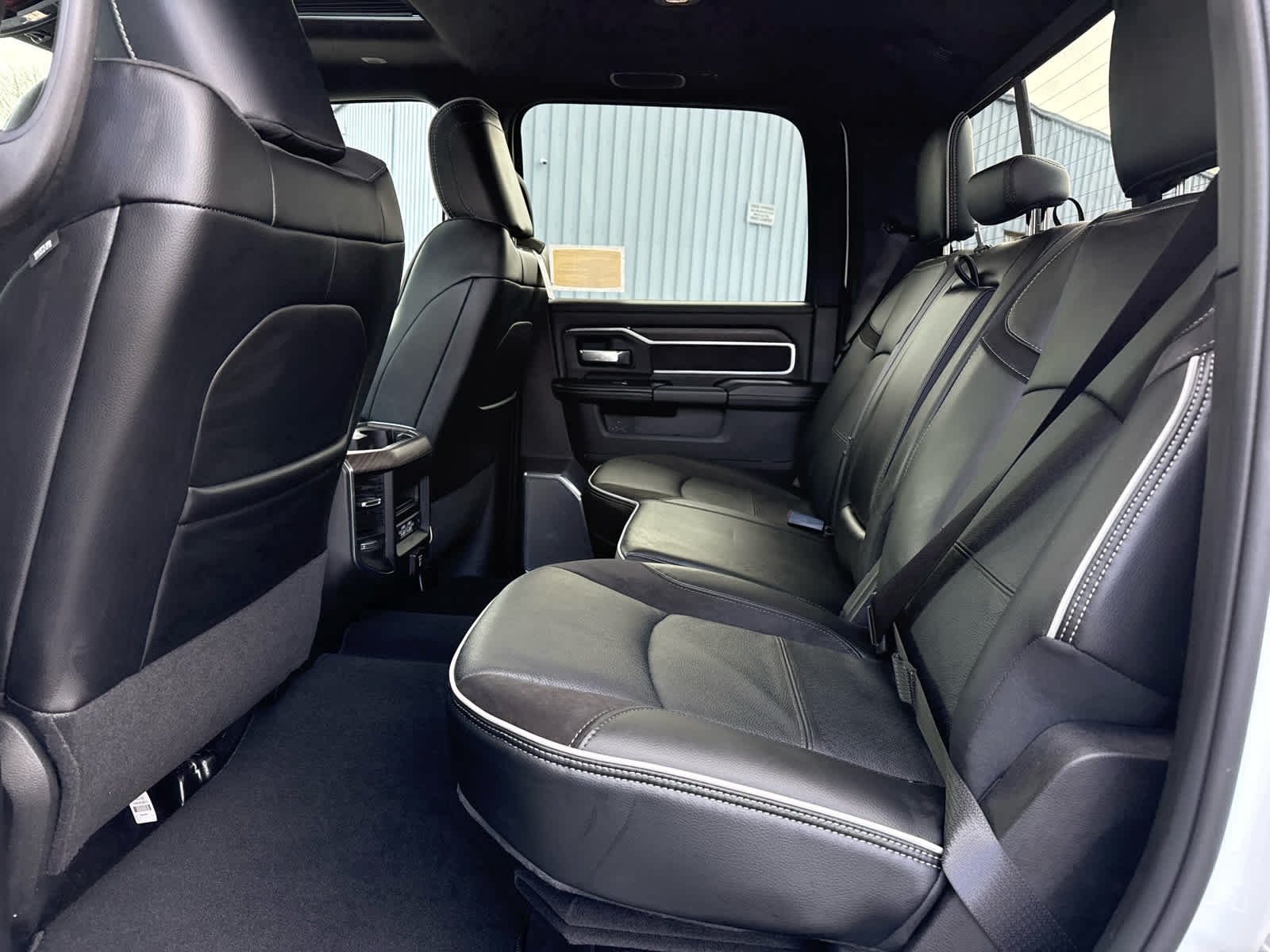 New 2026 Bright White Clear-Coat Exterior Paint RAM Laramie image 21