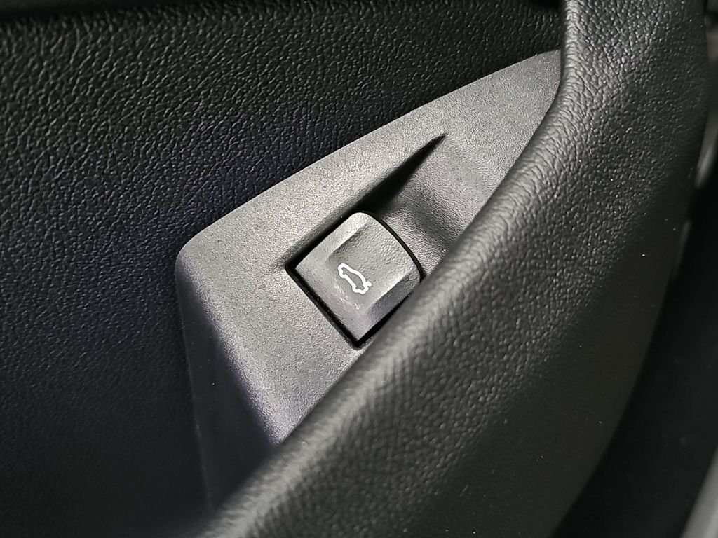 Certified Used 2023 Black Sapphire Metallic BMW Competition image 37