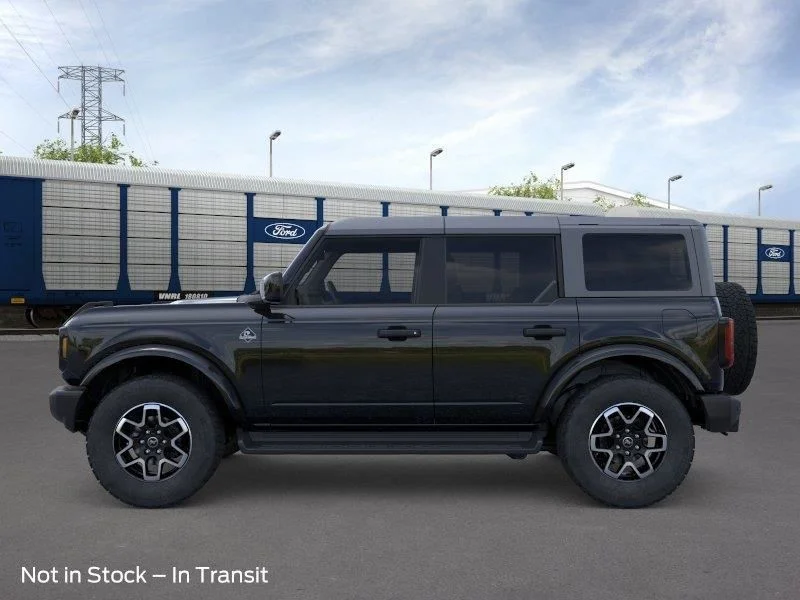 New 2026 Shadow Black Ford Outer Banks® image 4