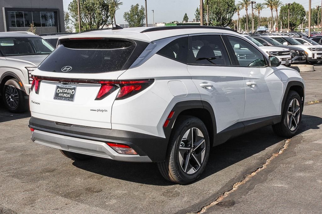 New 2026 White Hyundai SEL image 8