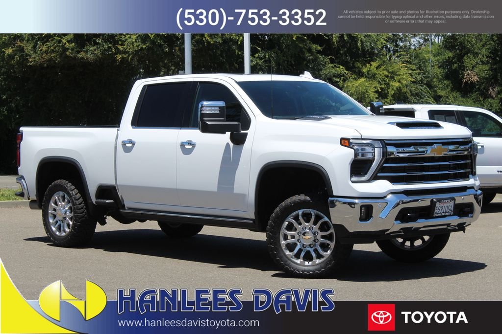 2025 Chevrolet Silverado HD LTZ 4WD Crew Cab Standard Box's photo