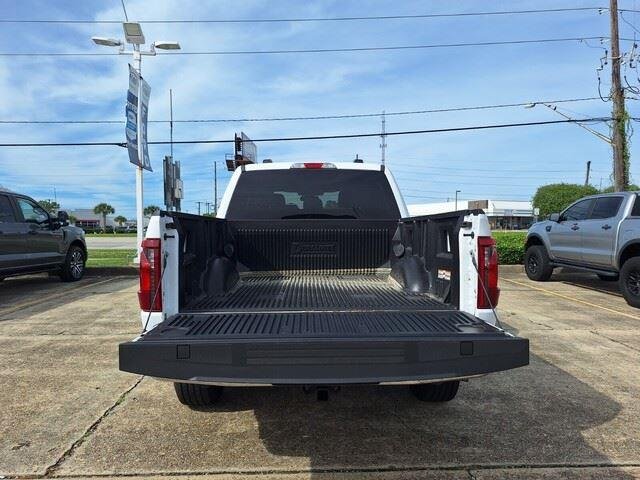 Used 2024 Oxford White Ford XLT image 30