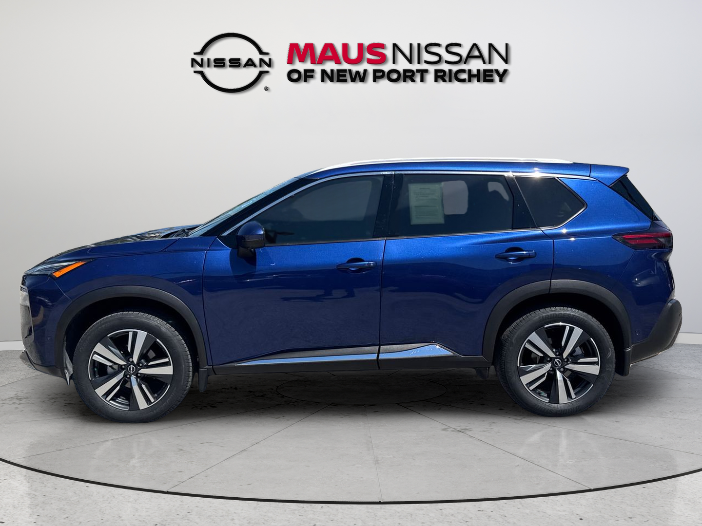 Certified Used 2023 Blue Nissan SL image 4