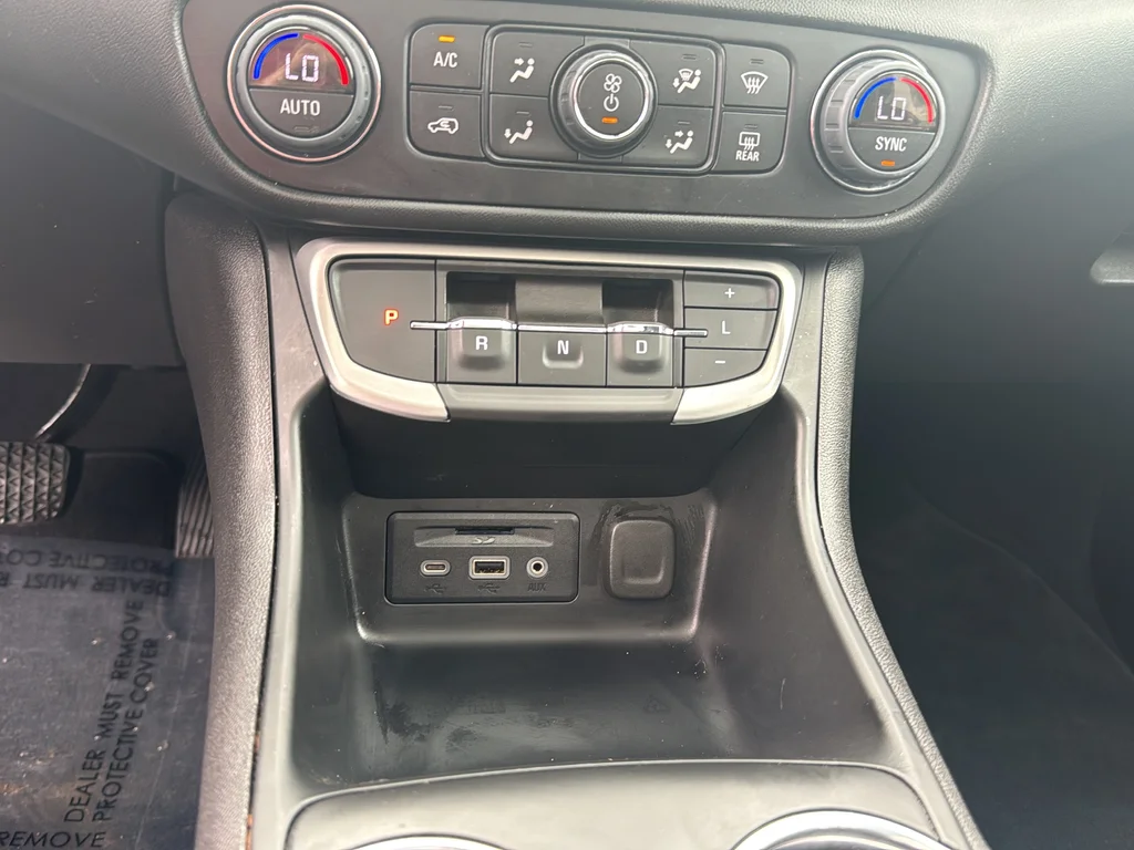 Used 2023 Red GMC SLE image 20